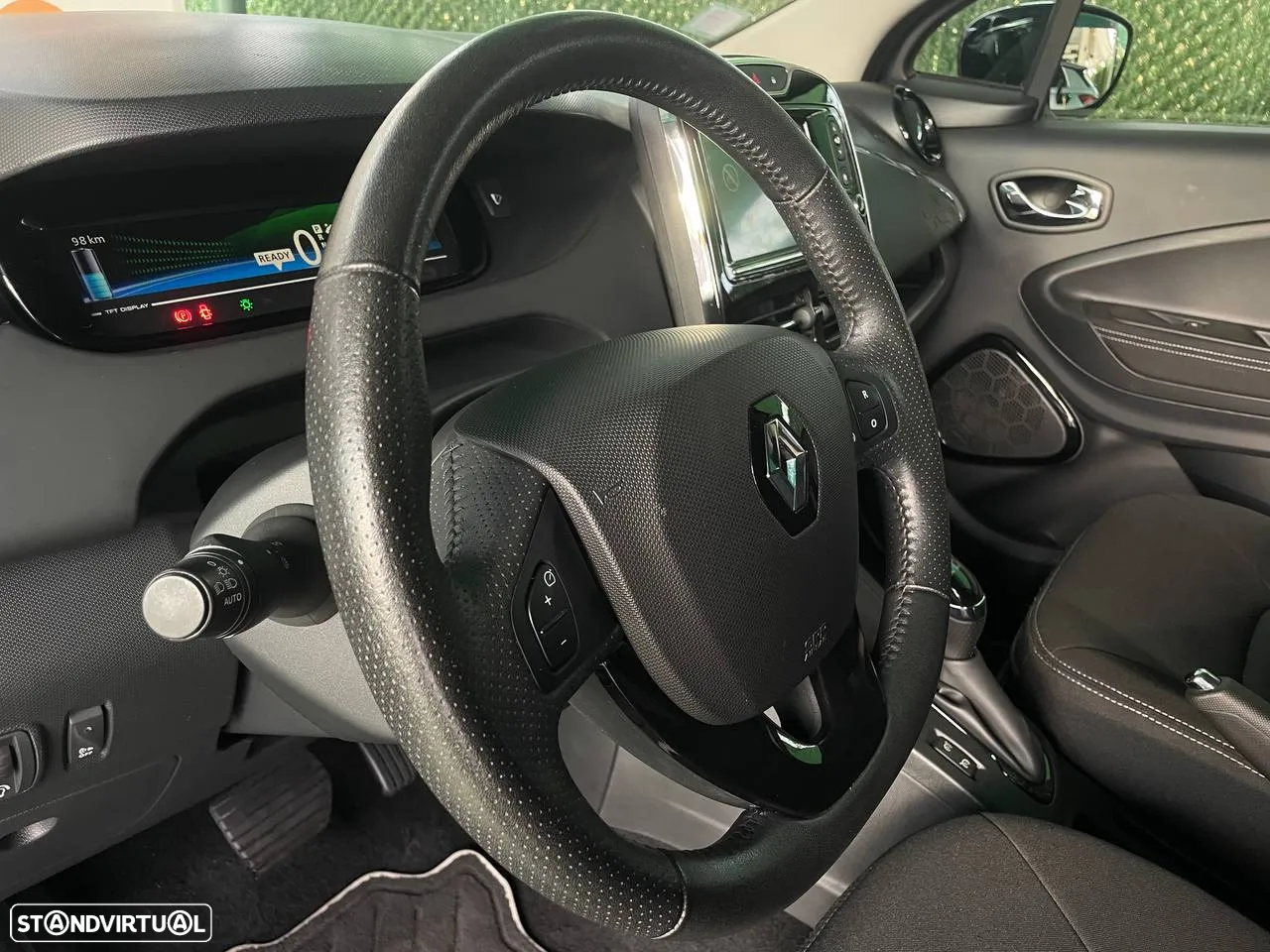 Renault Zoe (c/ Bateria) 41 kwh Intens - 10