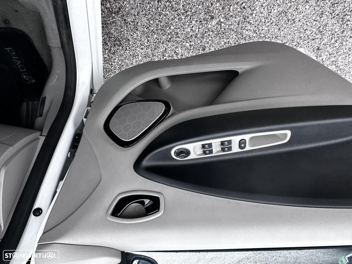 Renault Zoe (s/ Bateria) Life - 15