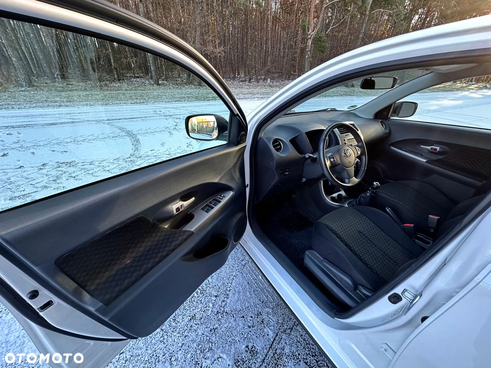 Toyota Urban Cruiser 1.33 4x2 Life - 18