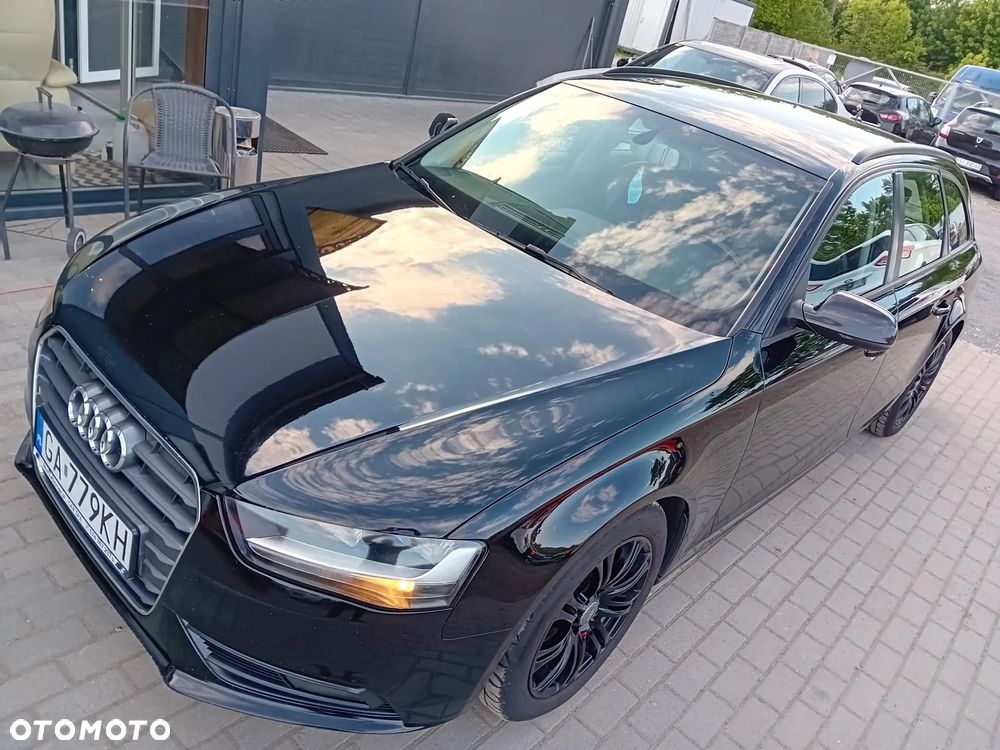 Audi A4 Avant 2.0 TDI DPF S line Sportpaket - 18
