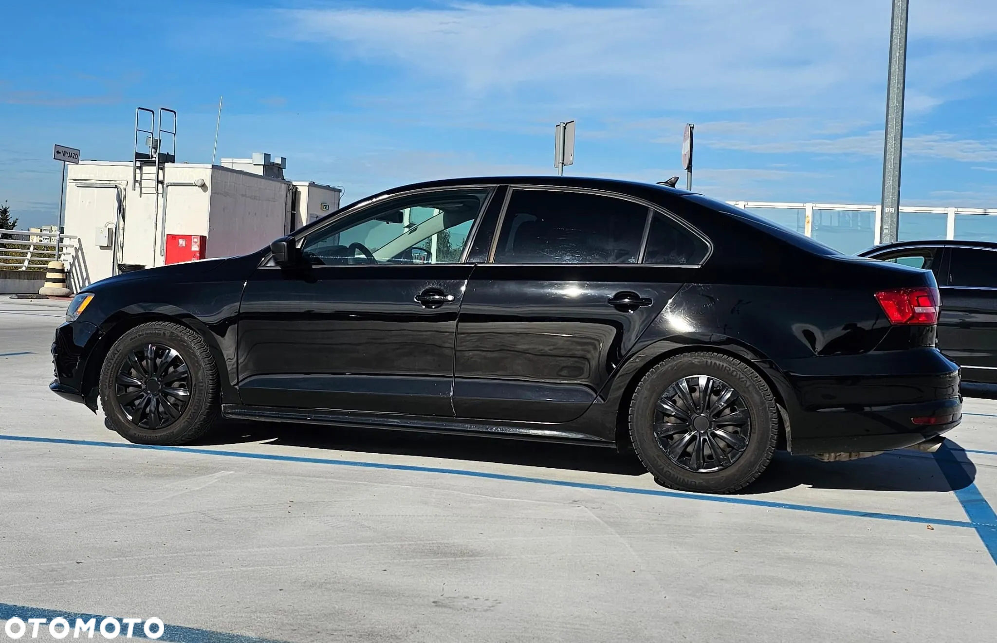 Volkswagen Jetta 2.0 Base - 4