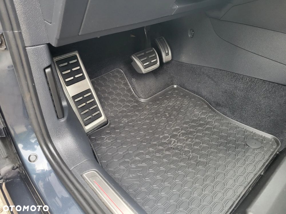 Volkswagen Golf GTI BlueMotion Technology DSG - 10