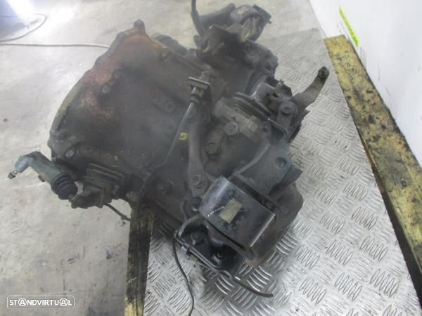 Caixa Velocidades Toyota Corolla (_E9_) - 5