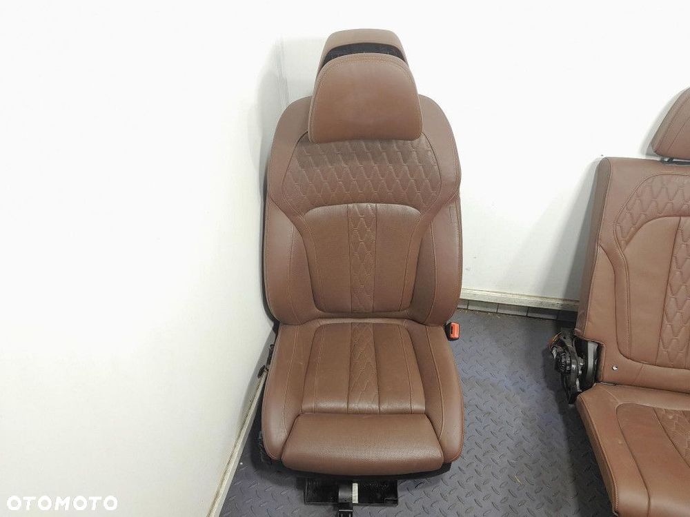 BMW X7 G07 FOTELE KANAPA SIEDZISKO III RZĄD EU KOMPLET - 7
