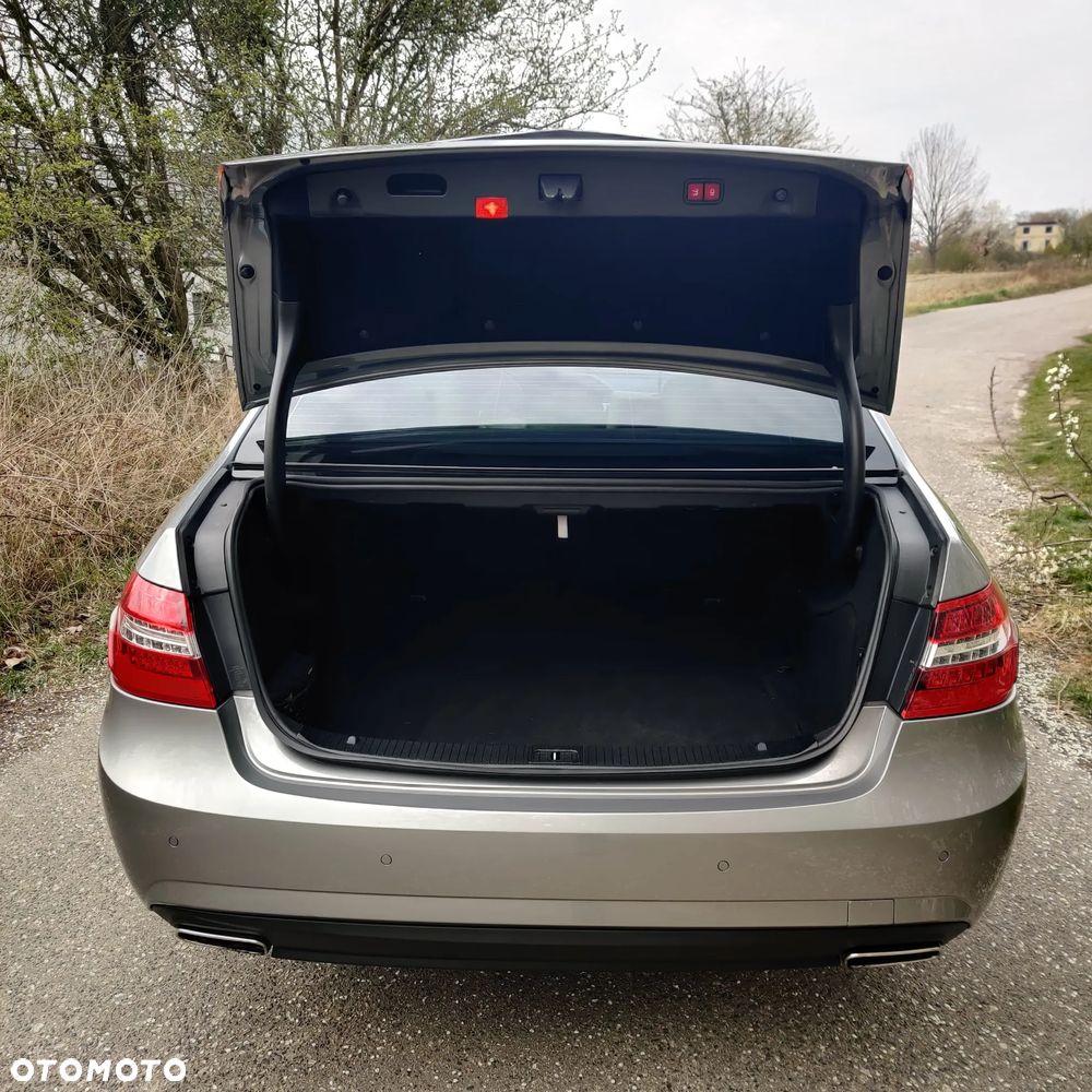 Mercedes-Benz Klasa E - 5