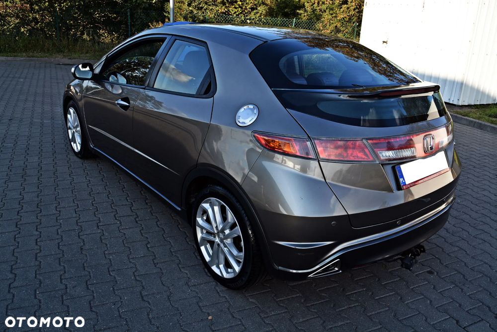 Honda Civic 1.8i-VTEC Automatik Sport - 3