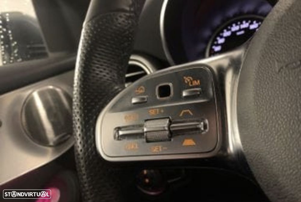 Mercedes-Benz GLC 300 de 4Matic 9G-TRONIC AMG Line - 27