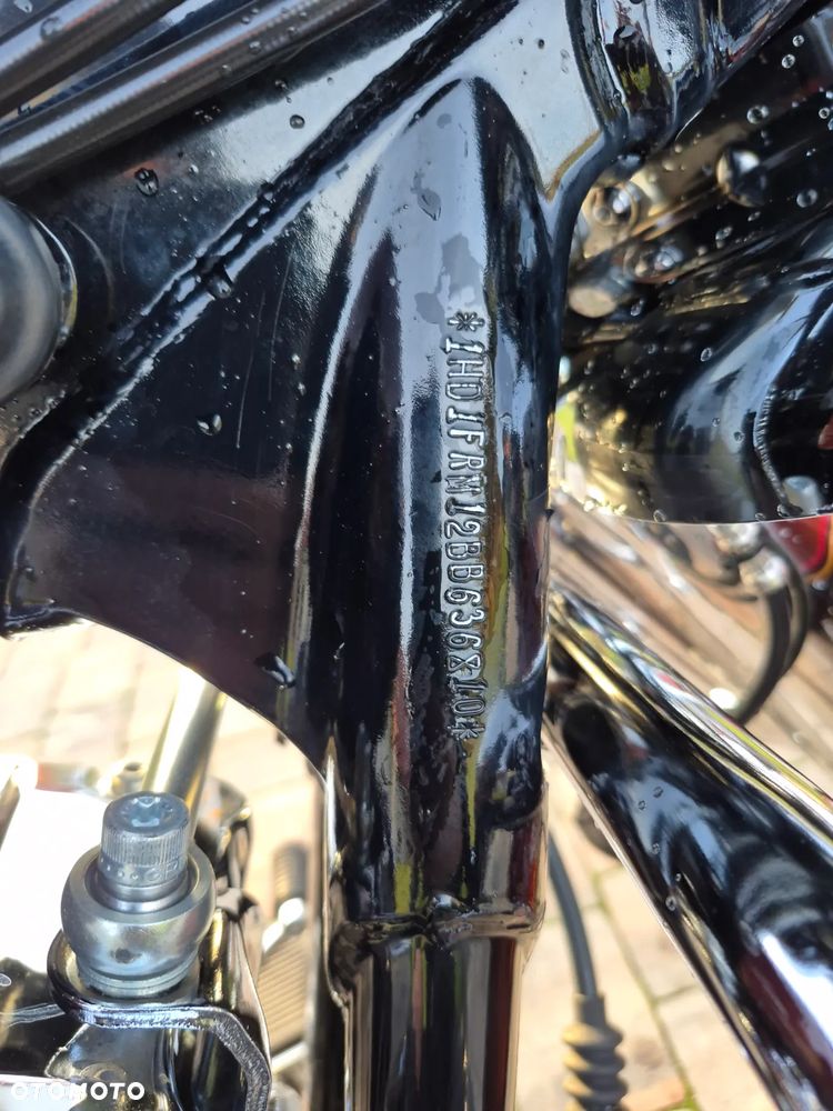 Harley-Davidson Touring Road King - 12