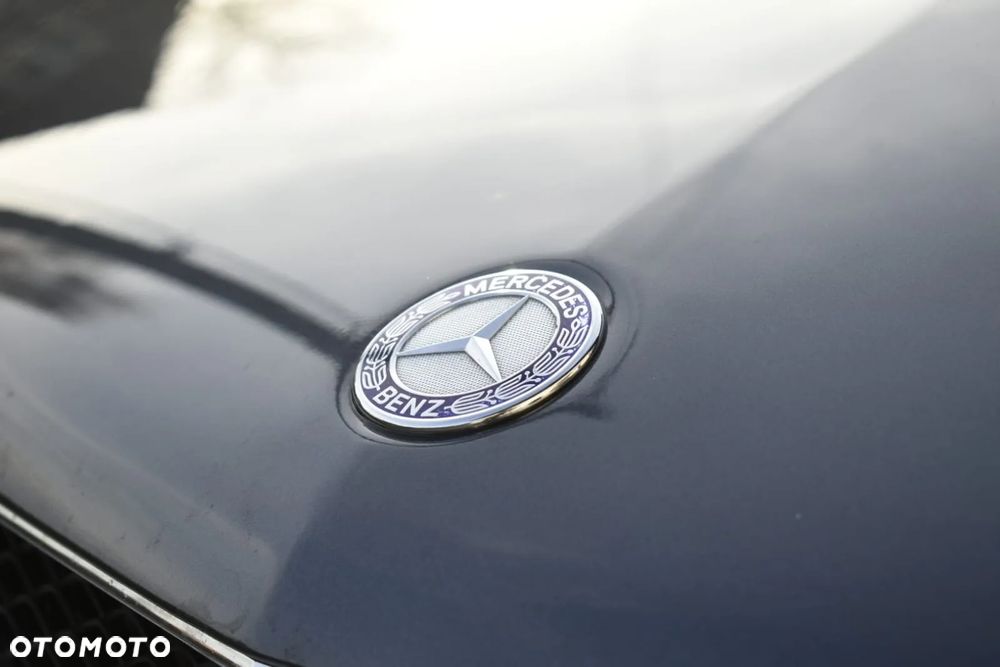 Mercedes-Benz Klasa E 350 4Matic 7G-TRONIC - 27