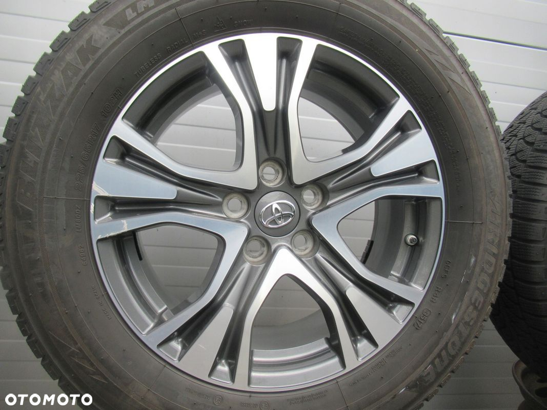 ALU+OPONY ZIMA R17 TOYOTA RAV-4 czujniki 7,5mm - 3