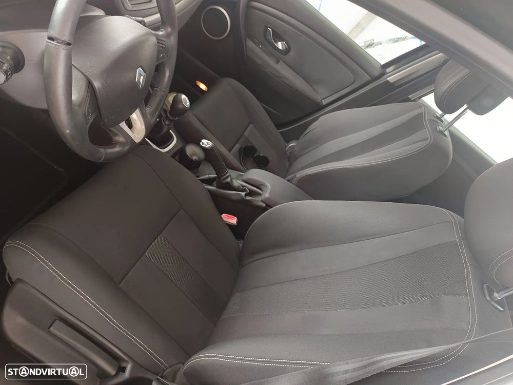 Renault Mégane Sport Tourer - 7