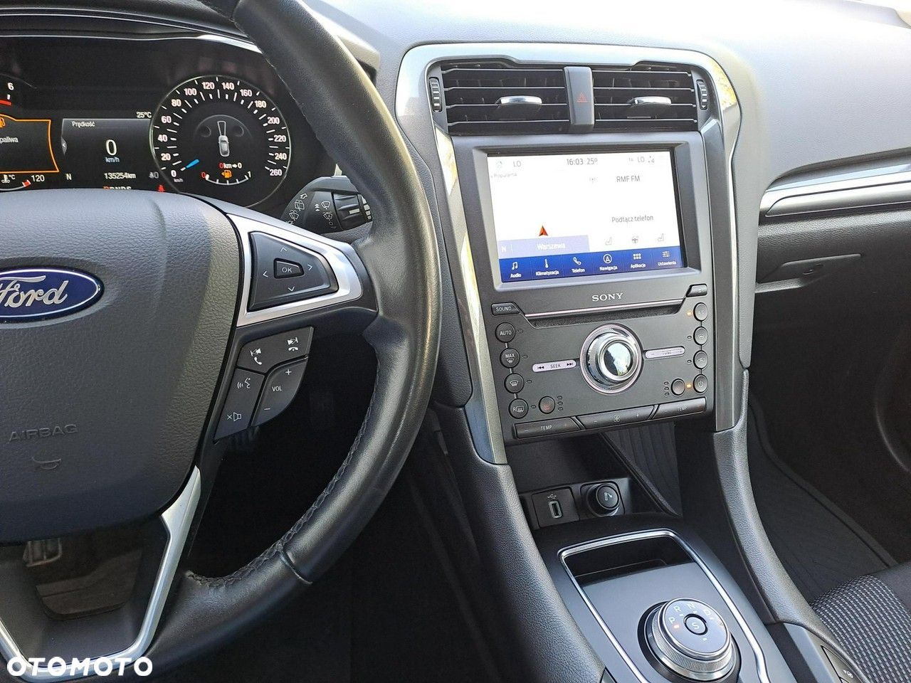 Ford Mondeo - 25