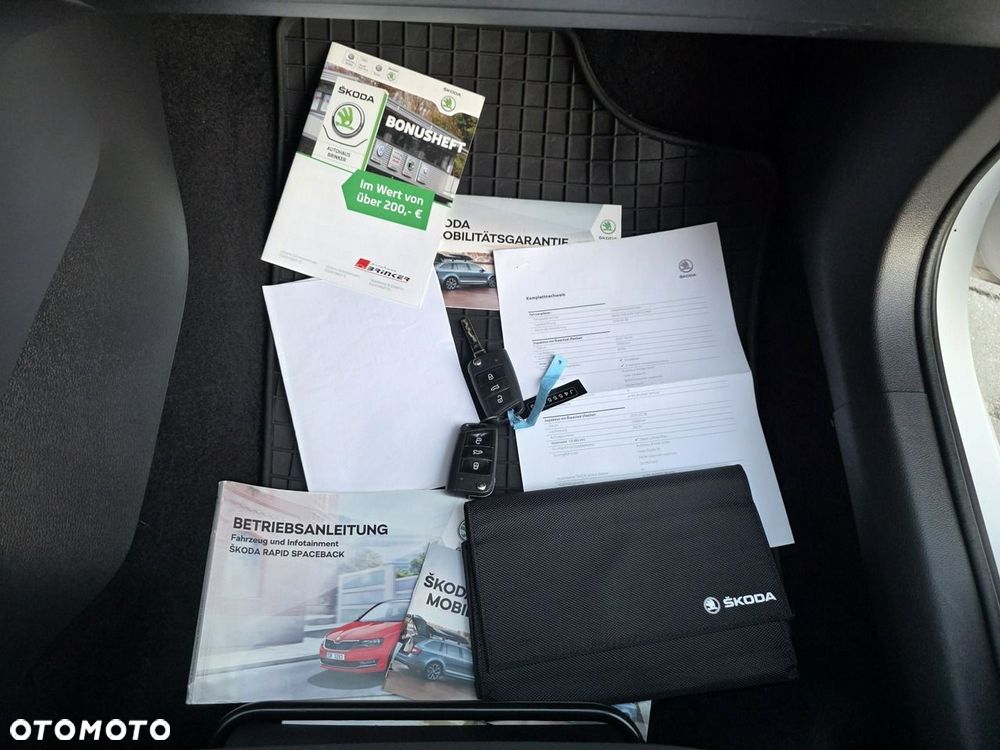 Skoda RAPID Spb 1.0 TSI Ambition - 14