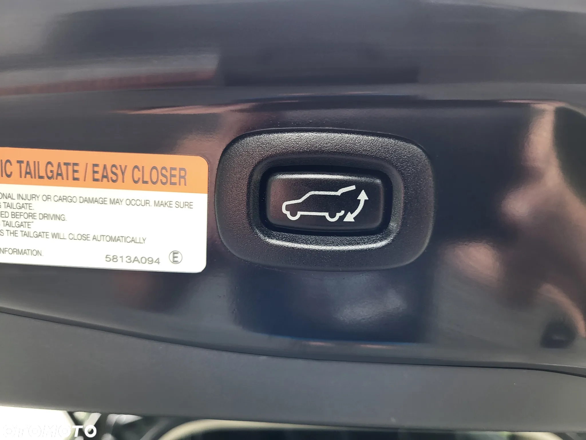 Mitsubishi Outlander ver-2-4-4wd-plug--in-hybrid-intro-edition - 16