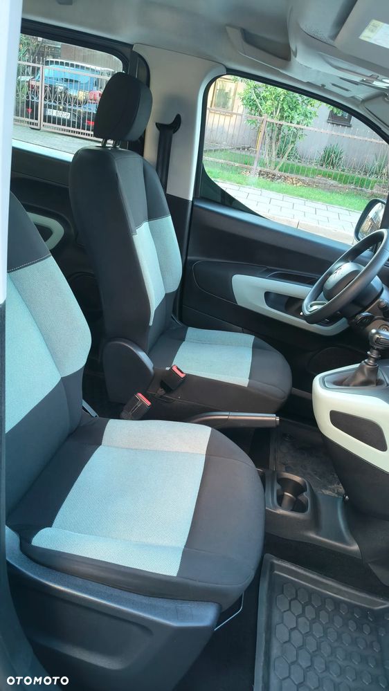 Citroën Berlingo M 1.2 PureTech Feel S&S - 12