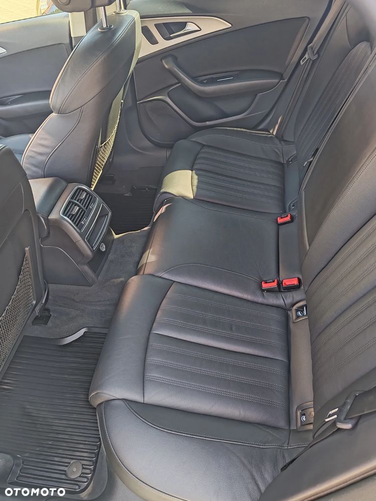 Audi A6 Avant 2.0 TDI Ultra S tronic - 15