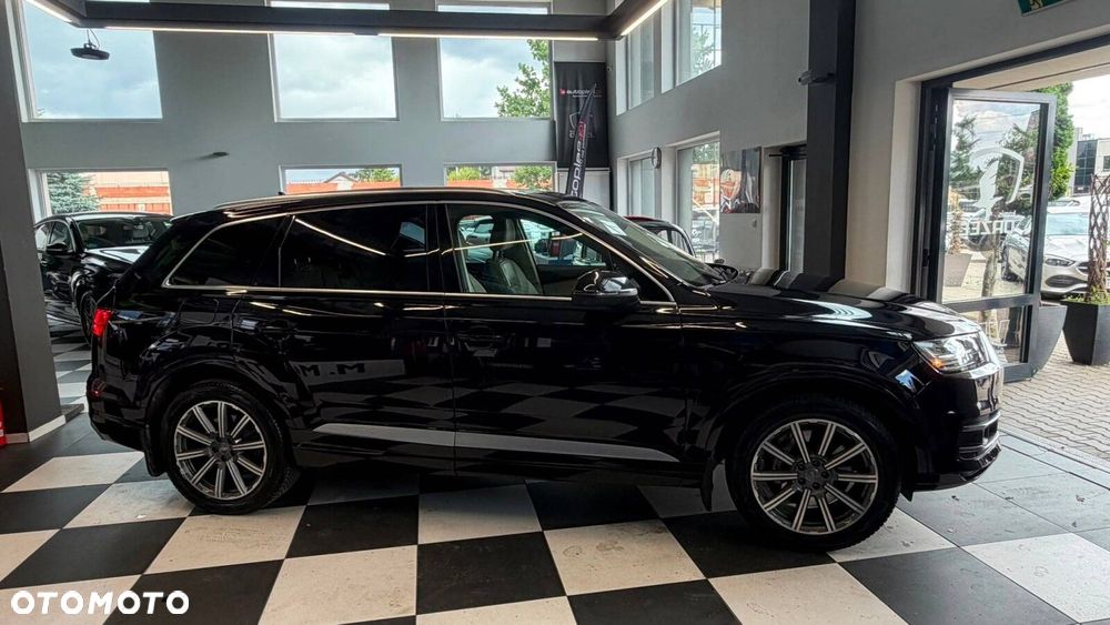 Audi Q7 - 8