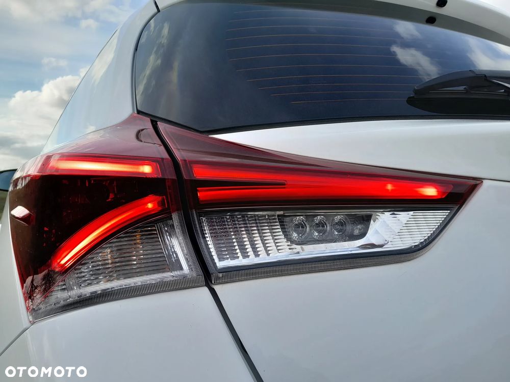 Toyota Auris 1.33 VVT-i Active - 10