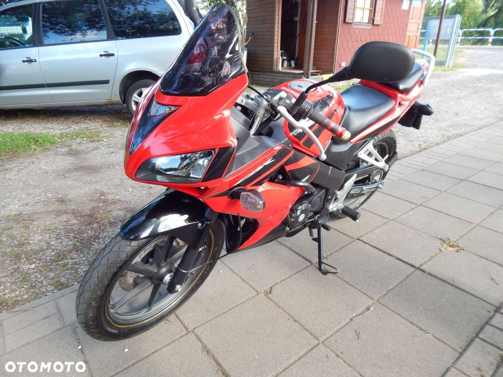 Honda CBR - 6