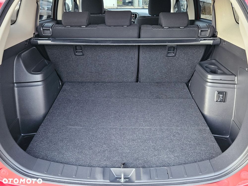 Mitsubishi Outlander 2.0 City Style 2WD - 19