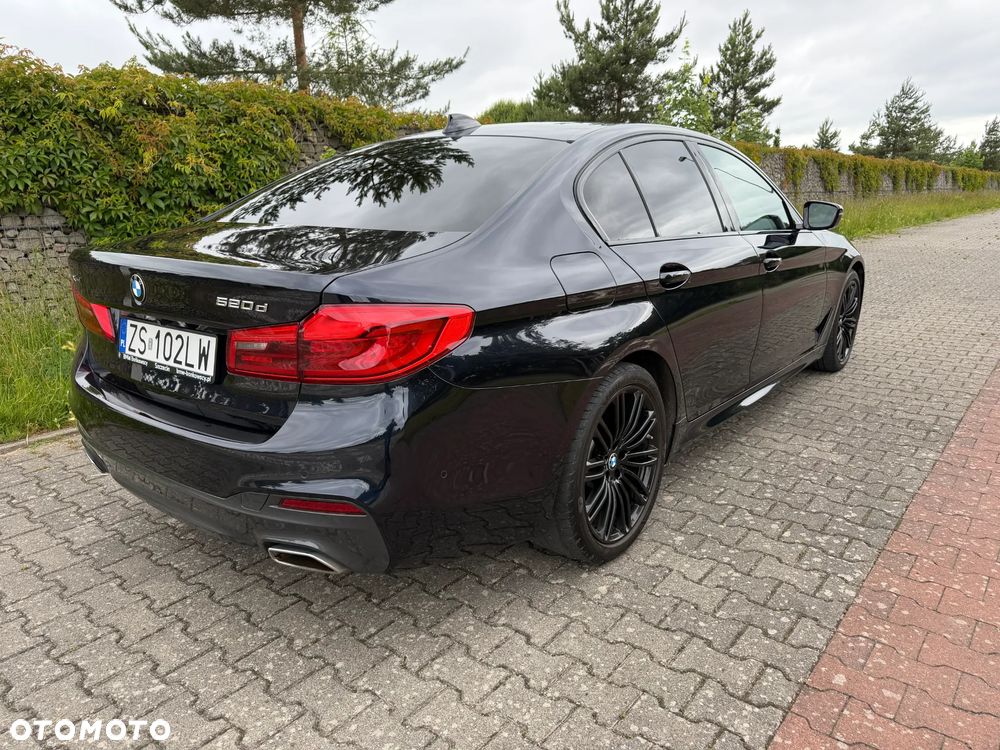 BMW Seria 5 520d xDrive M Sport sport - 2