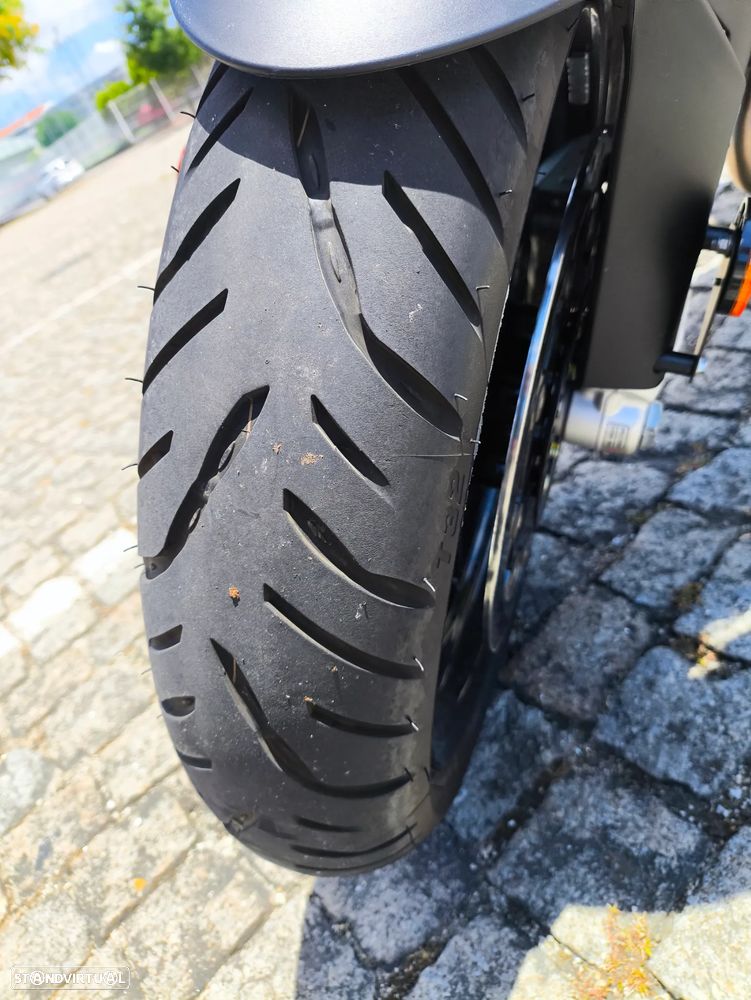 MV Agusta Turismo Veloce R - 21
