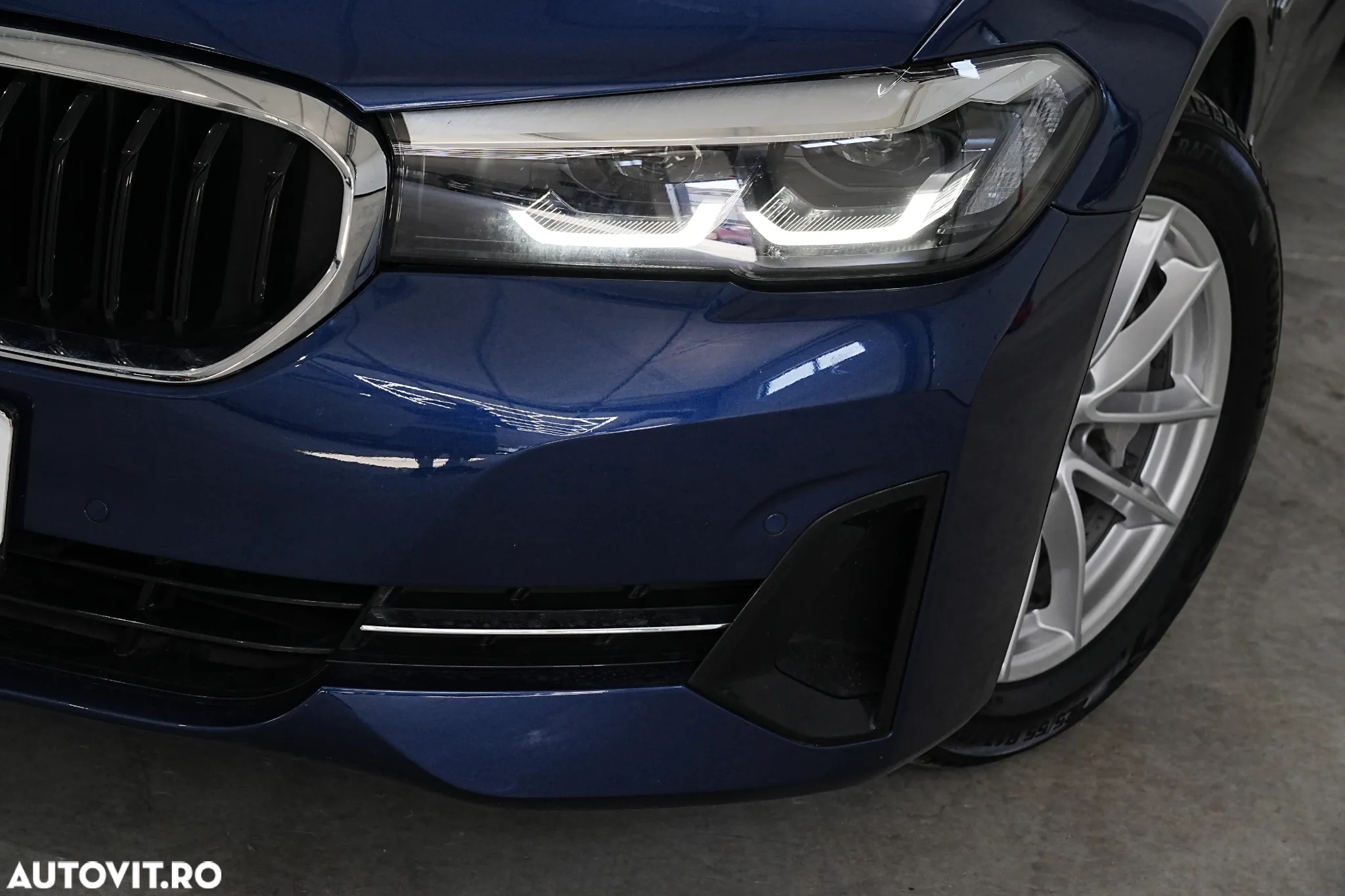 BMW Seria 5 530e xDrive AT PHEV - 18