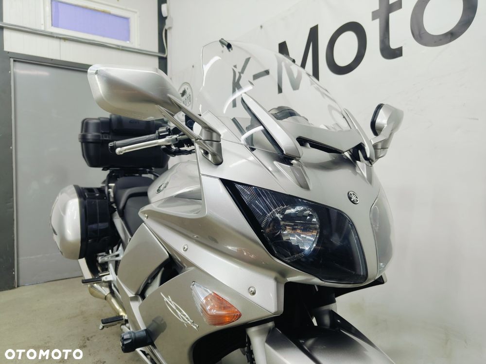 Yamaha FJR - 3