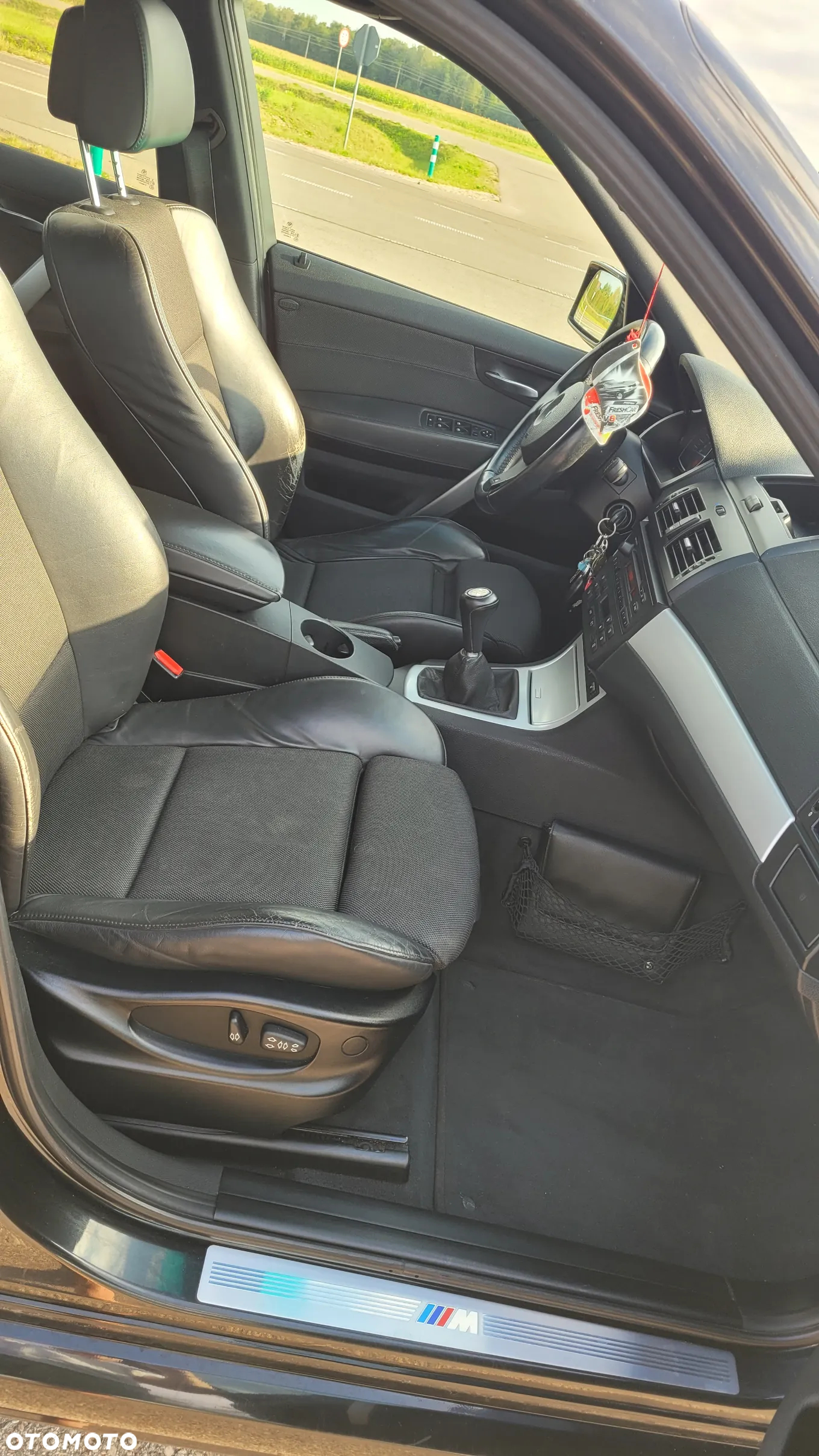 BMW X3 3.0d - 25