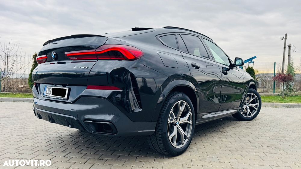 BMW X6 xDrive40d - 14