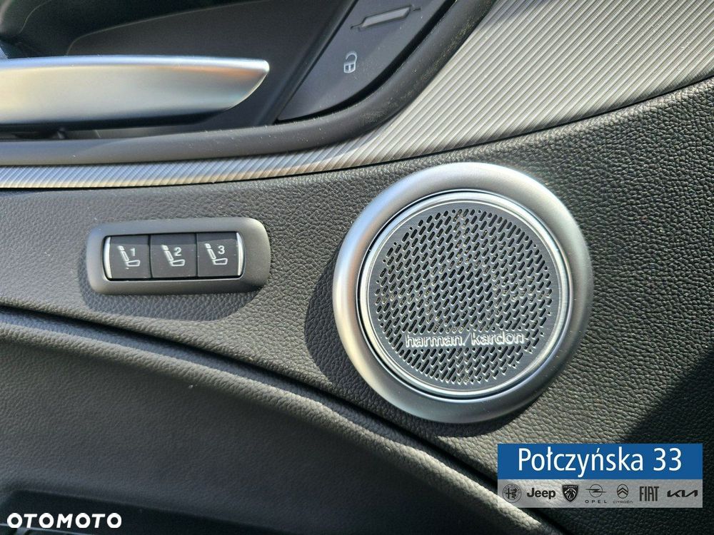 Alfa Romeo Stelvio - 7