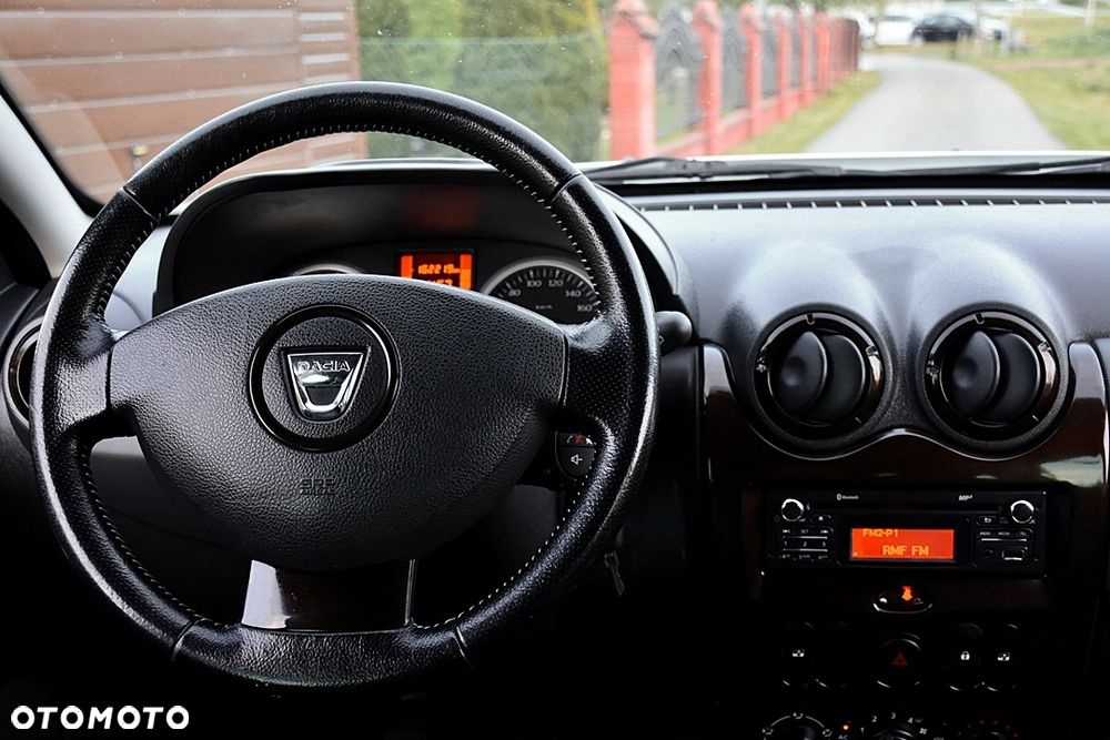 Dacia Duster 1.6 16V 105 4x2 Prestige - 8