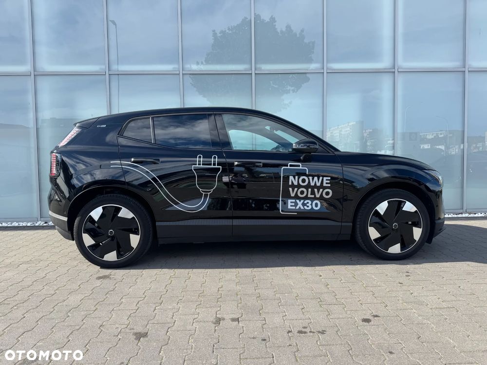 Volvo EX30 69kWh Single Motor Long Range Ultra - 4