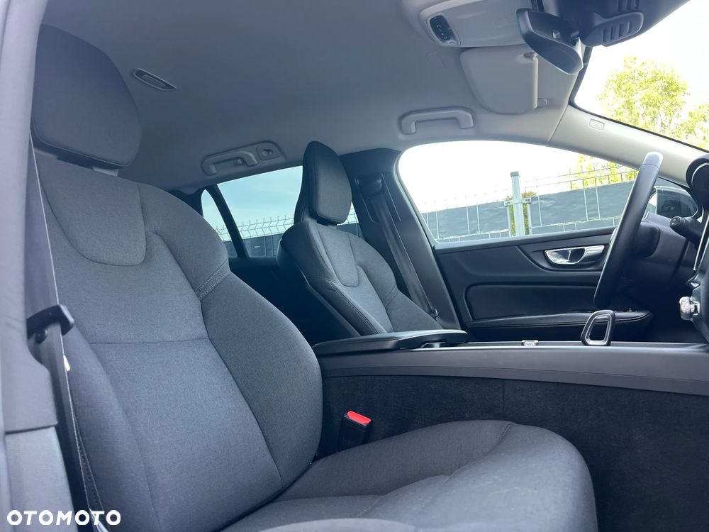 Volvo V60 B4 D Geartronic Momentum Pro - 36
