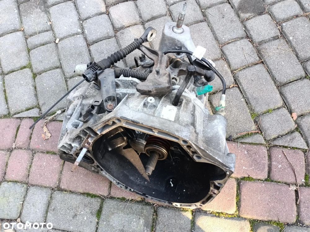 Skrzynia biegów manualna Nissan Qashqai 1.5dci TL4 126 2014r juke