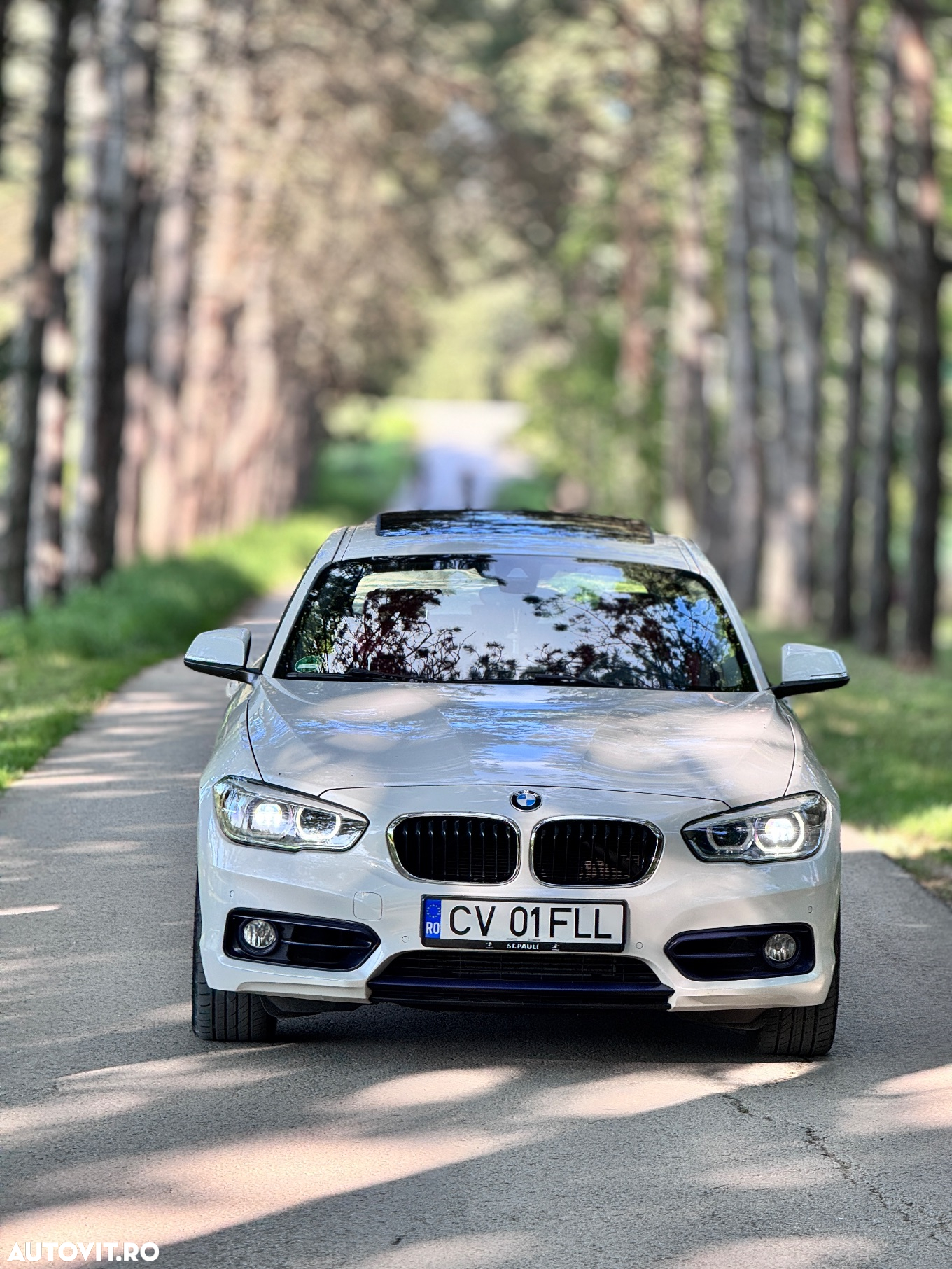 BMW Seria 1 120d Sport Line - 4
