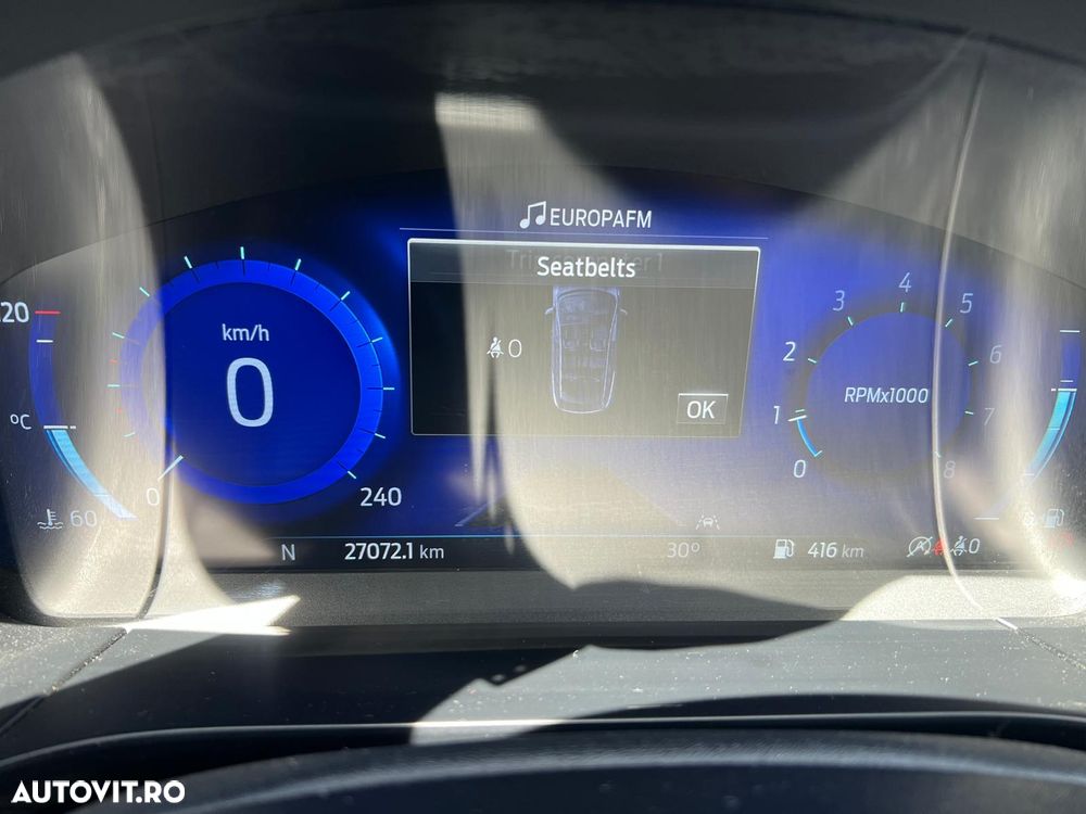 Ford Kuga ver-1-5-ecoblue-fwd-titanium - 14