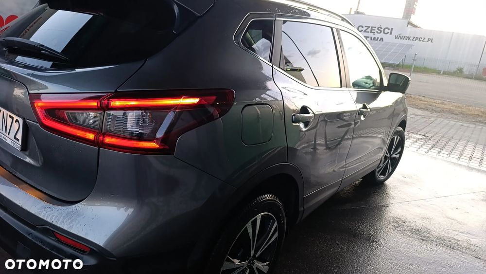 Nissan Qashqai - 12