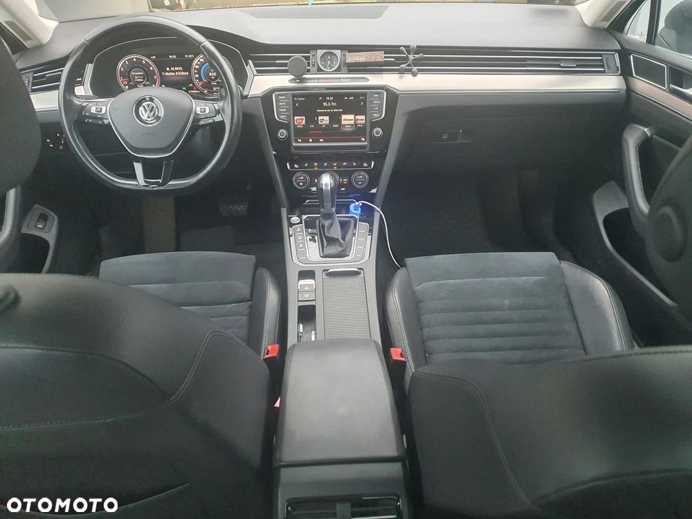 Volkswagen Passat 2.0 TSI BMT Highline DSG - 10