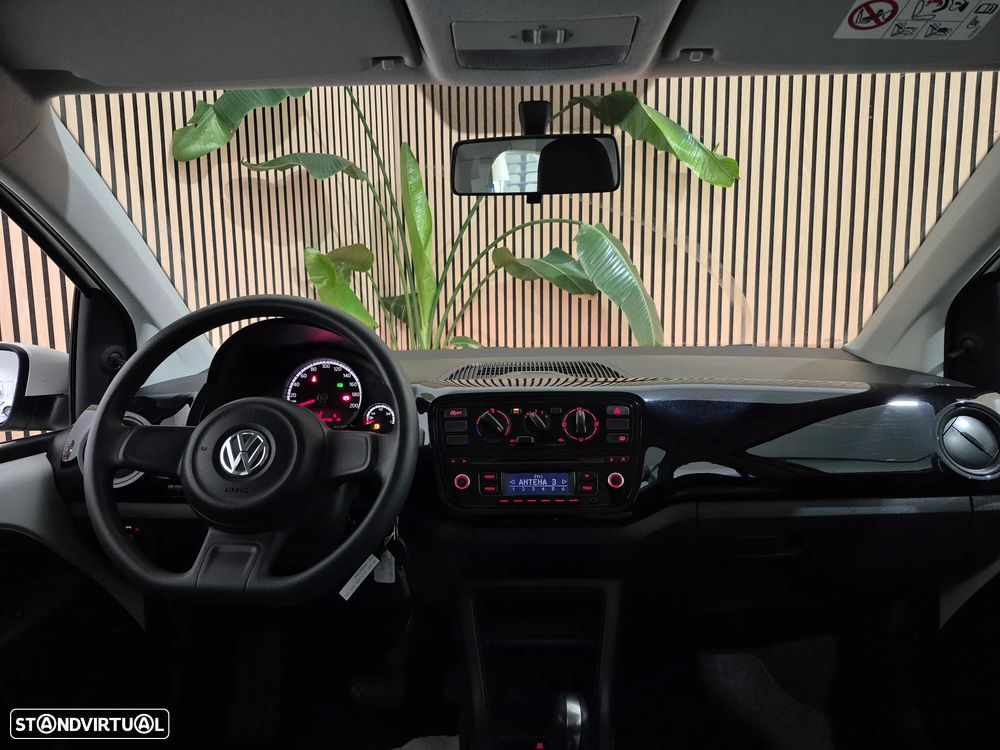 VW Up! 1.0 BMT Move Auto - 8