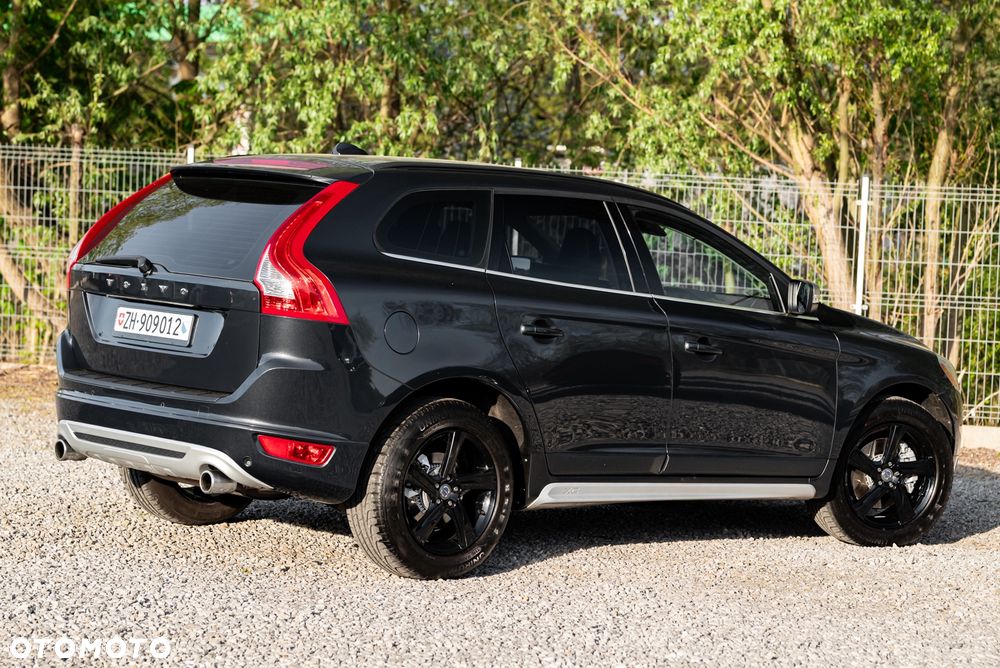 Volvo XC 60 2.0T Powershift RDesign - 14