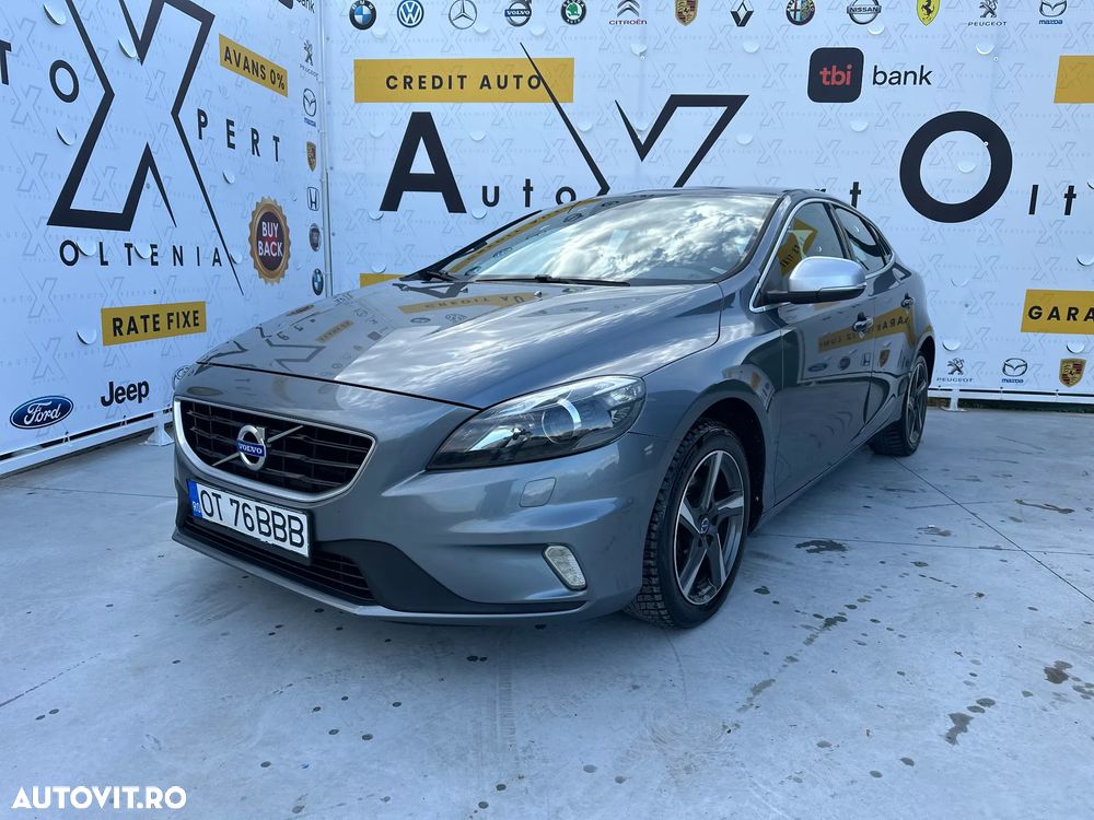Volvo V40 D2 DRIVe Momentum - 1