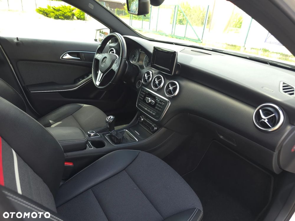 Mercedes-Benz Klasa A 180 (BlueEFFICIENCY) Style - 15