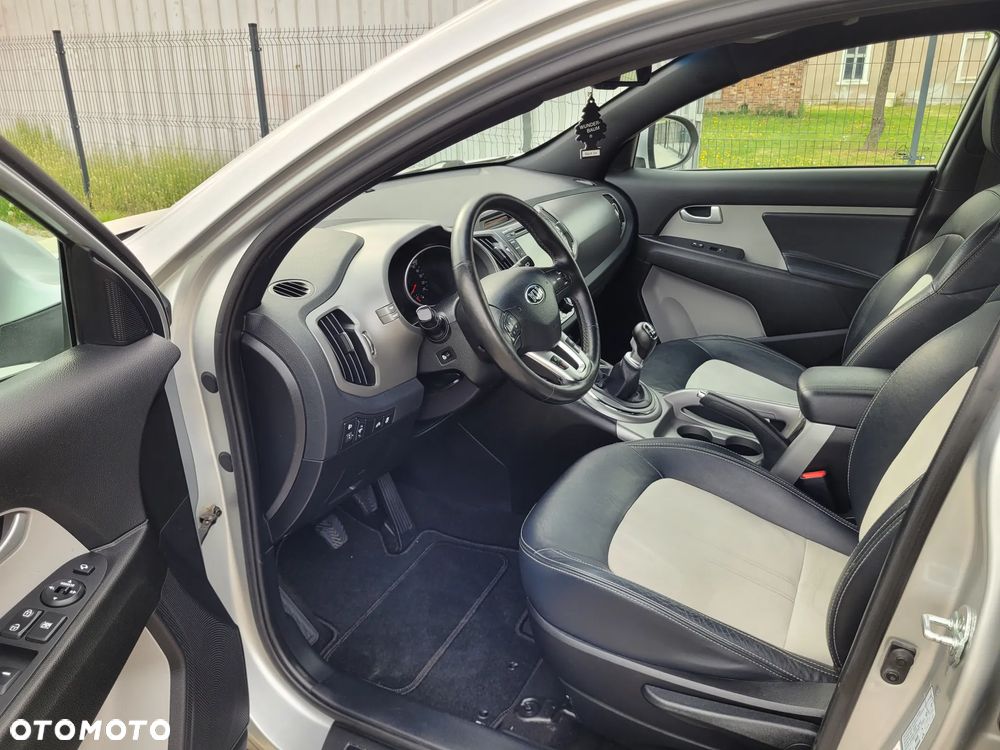 Kia Sportage 1.7 CRDI 2WD ISG Dream-Team Edition - 7