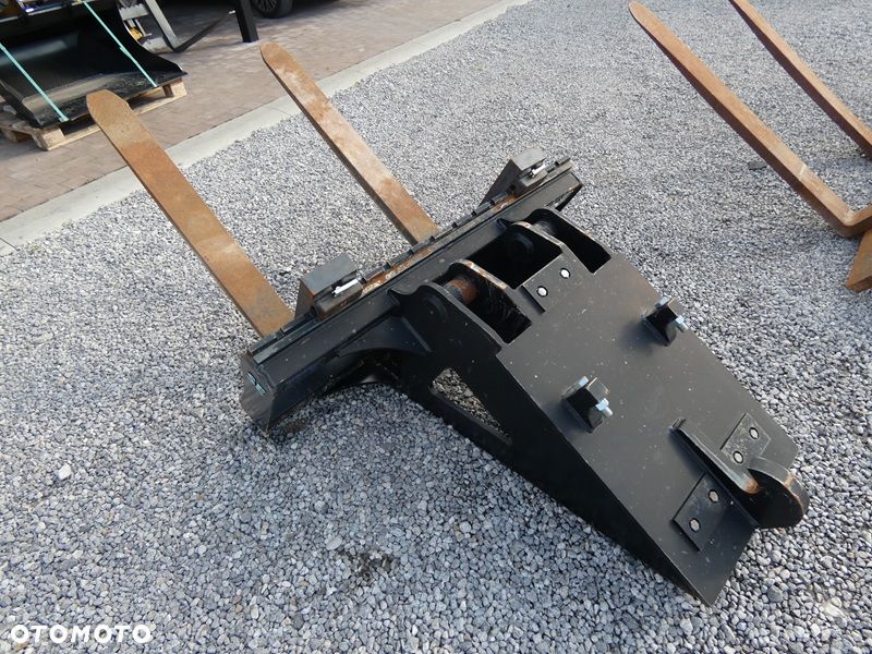 Widły do koparki SE NA B20 / S1 pod rototilt - 6