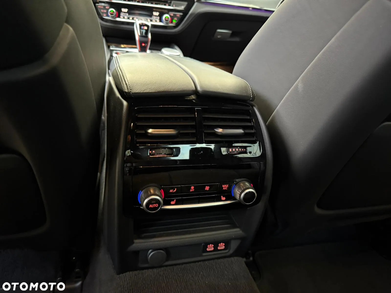BMW M5 Competition - 34