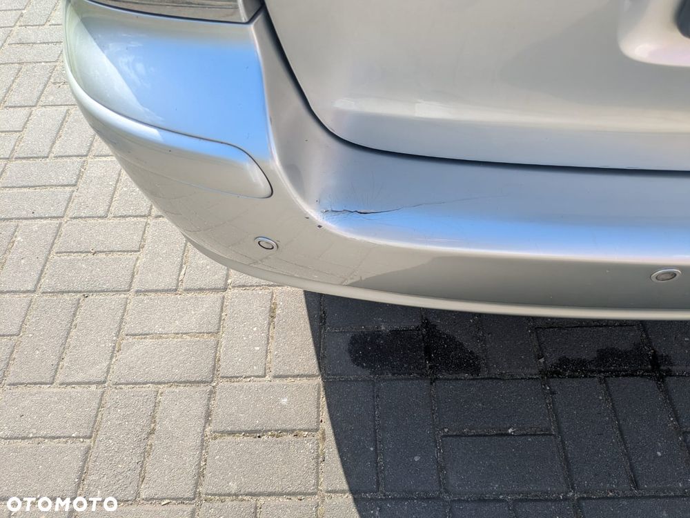 Toyota Avensis 1.8 VVT-i Luna - 20