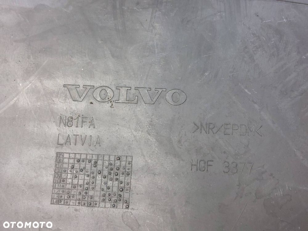 DYWANIKI KOMPLET VOLVO V70 III 30734678 31292049 31315007 30734679 - 8