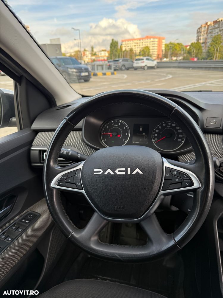 Dacia Logan TCe 90 MT6 Expression - 8