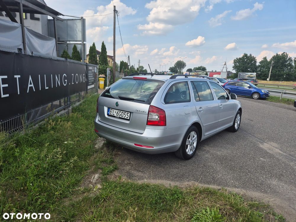 Skoda Octavia 2.0 TDI DPF Ambition - 6